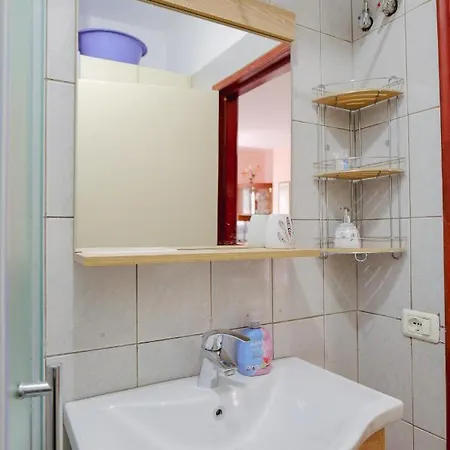 Juri's Apartamento Sarandë