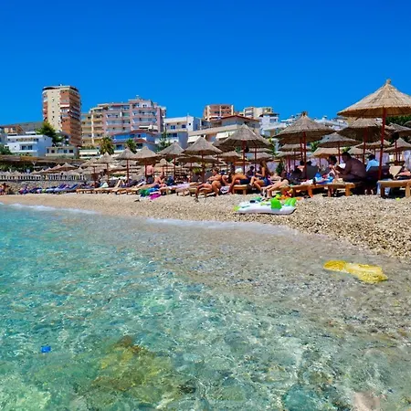 Juri's * Sarandë